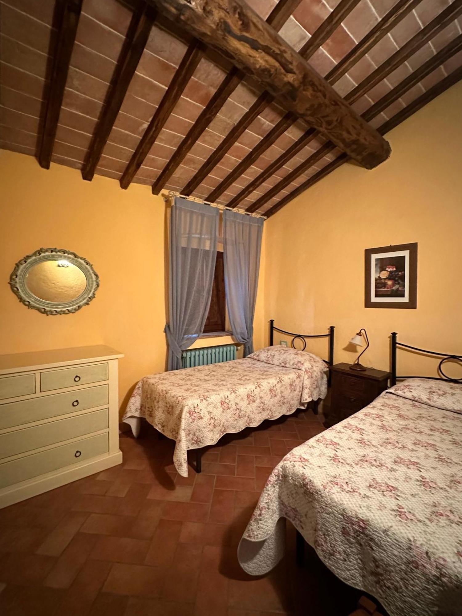 Appartamento Borgo Tignano Casole dʼElsa Esterno foto