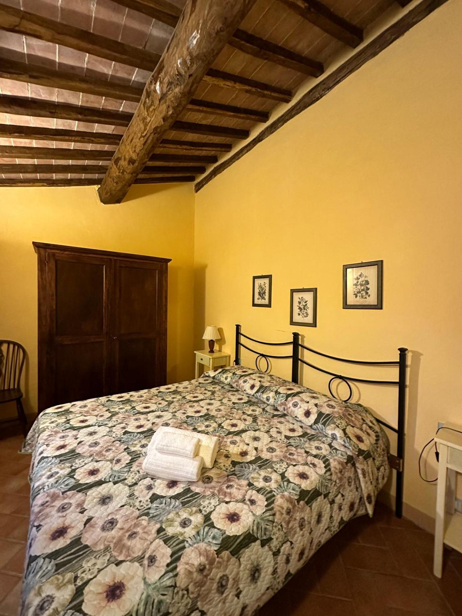 Appartamento Borgo Tignano Casole dʼElsa Esterno foto