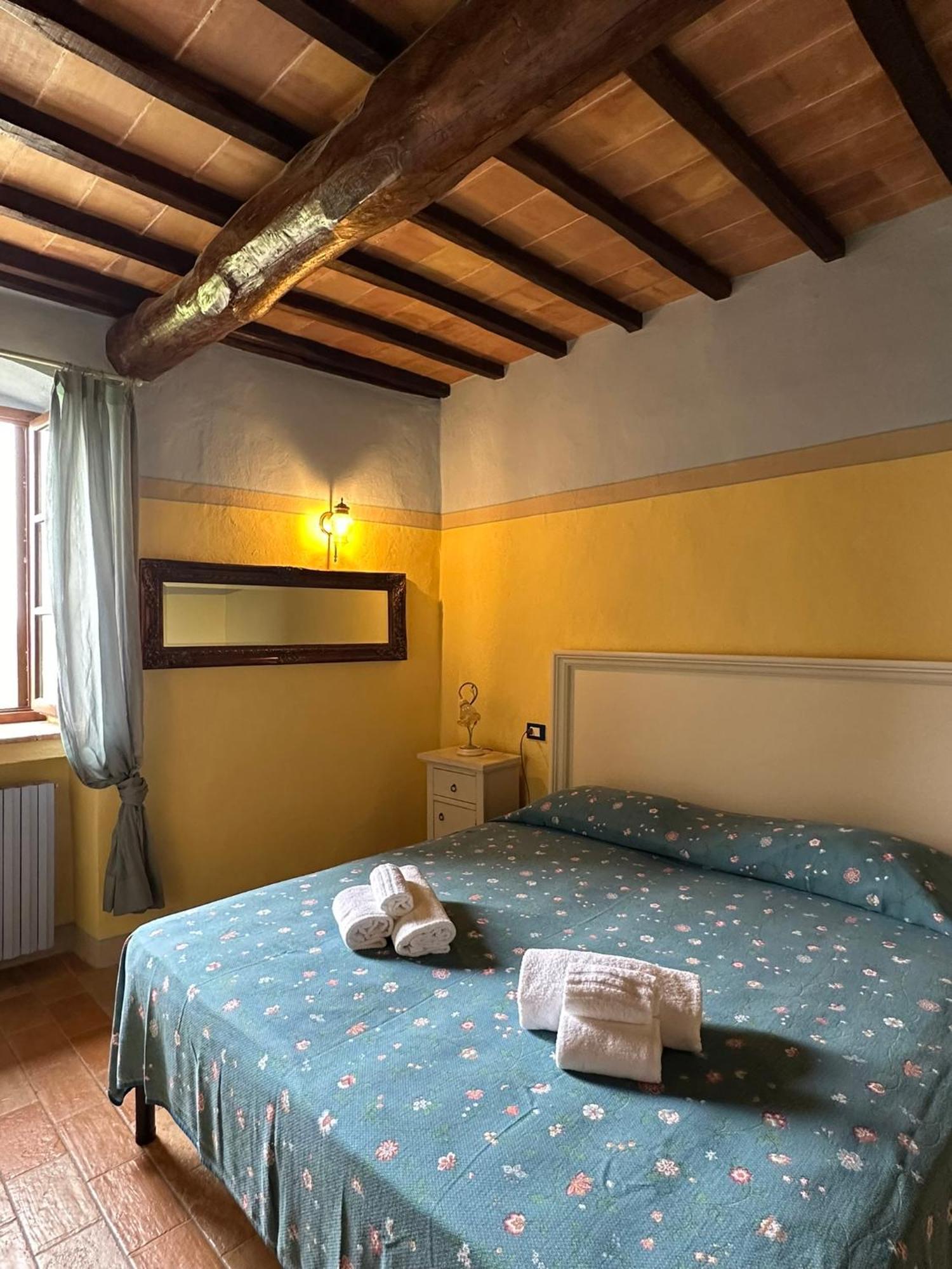 Appartamento Borgo Tignano Casole dʼElsa Esterno foto